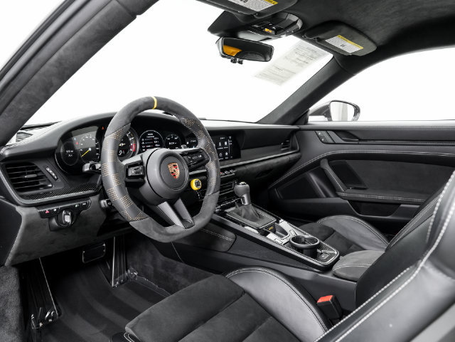 Used 2022 Porsche 911 GT3 RWD image 5