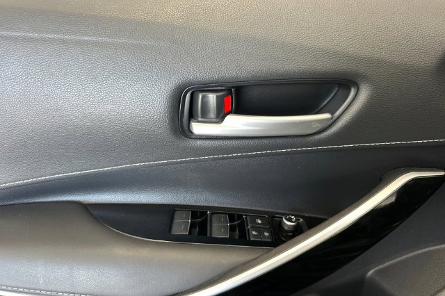 Certified 2021 Toyota Corolla XSE FWD image 14