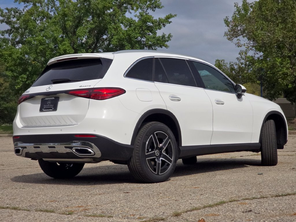 New 2027 Mercedes-Benz GLC 300 4MATIC image 17