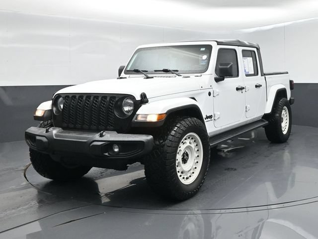 Used 2021 Jeep Gladiator Sport AWD/4WD image 4