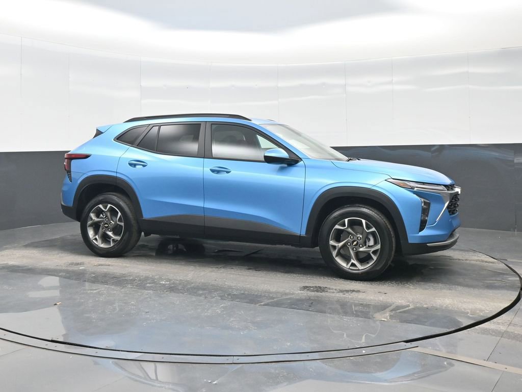 New 2026 Chevrolet Trax LT image 8