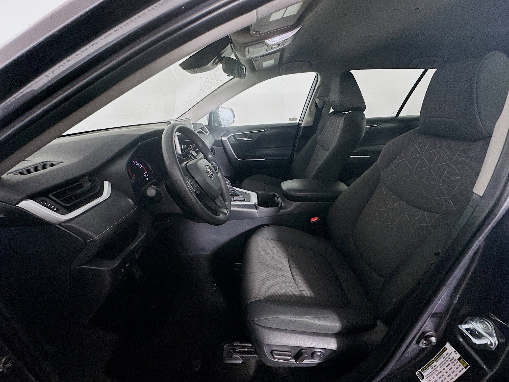 Used 2024 Toyota RAV4 XLE image 13