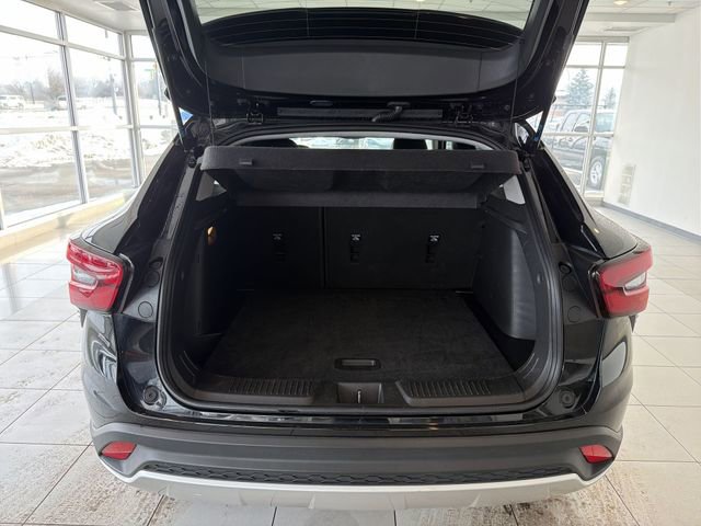 Certified 2025 Chevrolet Trax LT w/ LT Convenience Package image 15