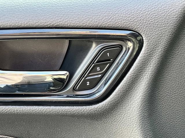Used 2024 Dodge Durango GT RWD image 34