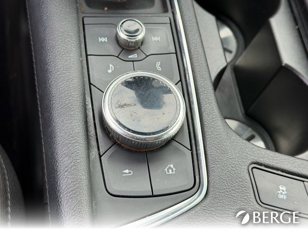 Used 2022 Cadillac XT5 Premium Luxury image 31