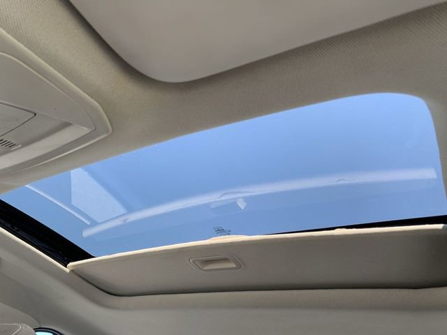 Used 2016 Ford Focus SE FWD image 27