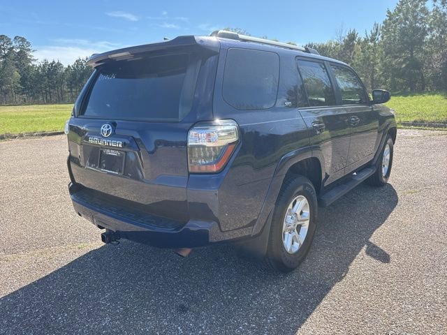 Used 2019 Toyota 4Runner SR5 image 3