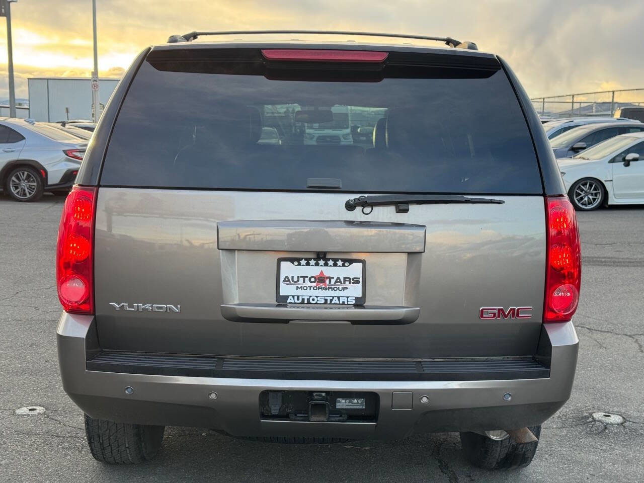 Used 2013 GMC Yukon SLT AWD/4WD image 4