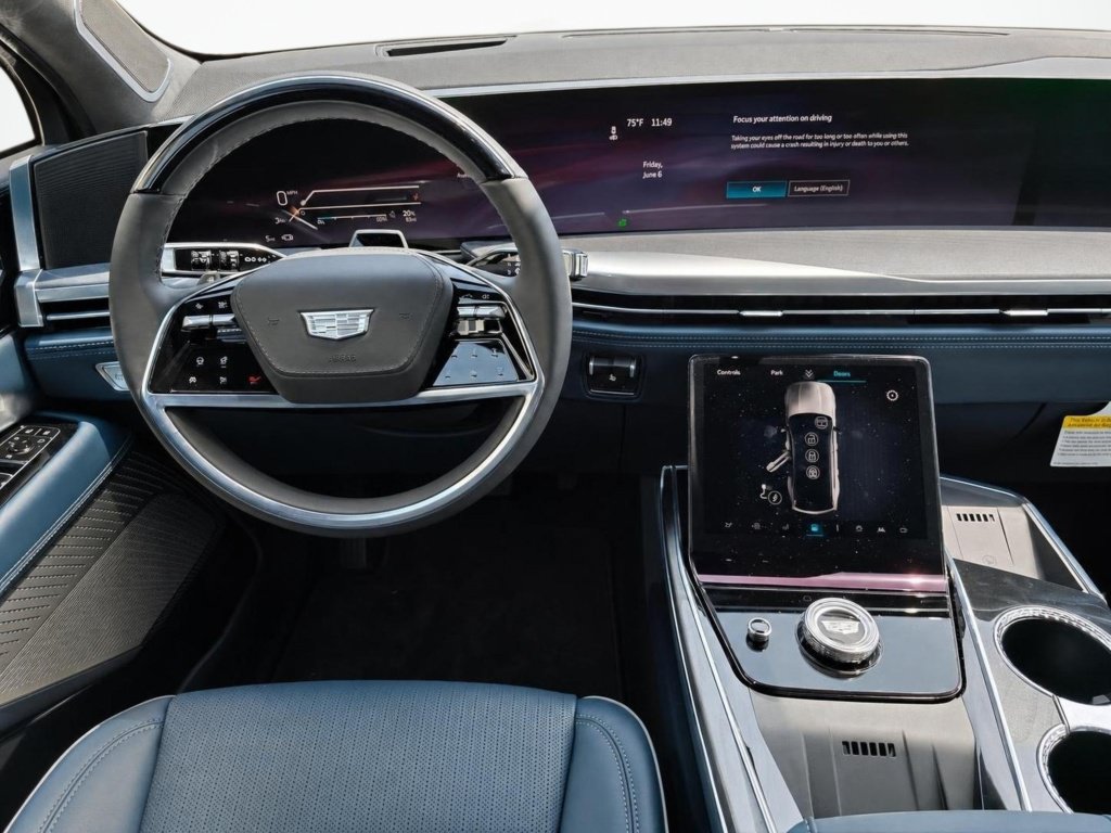 New 2025 Cadillac Escalade IQ Luxury 2 AWD/4WD image 21