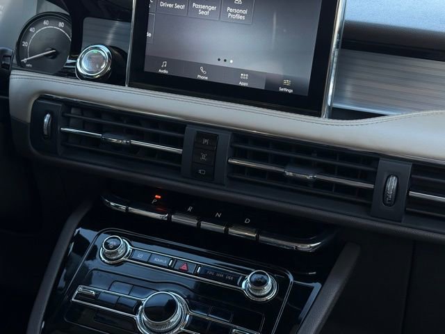 Used 2022 Lincoln Corsair FWD image 24