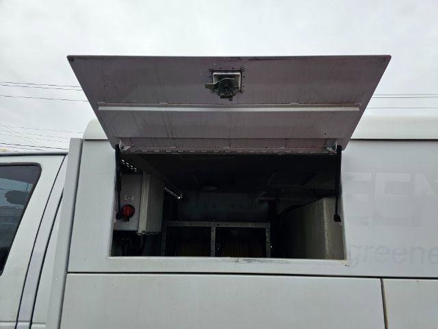 Used 2012 Ford E-450 and Econoline 450 Super Duty image 20