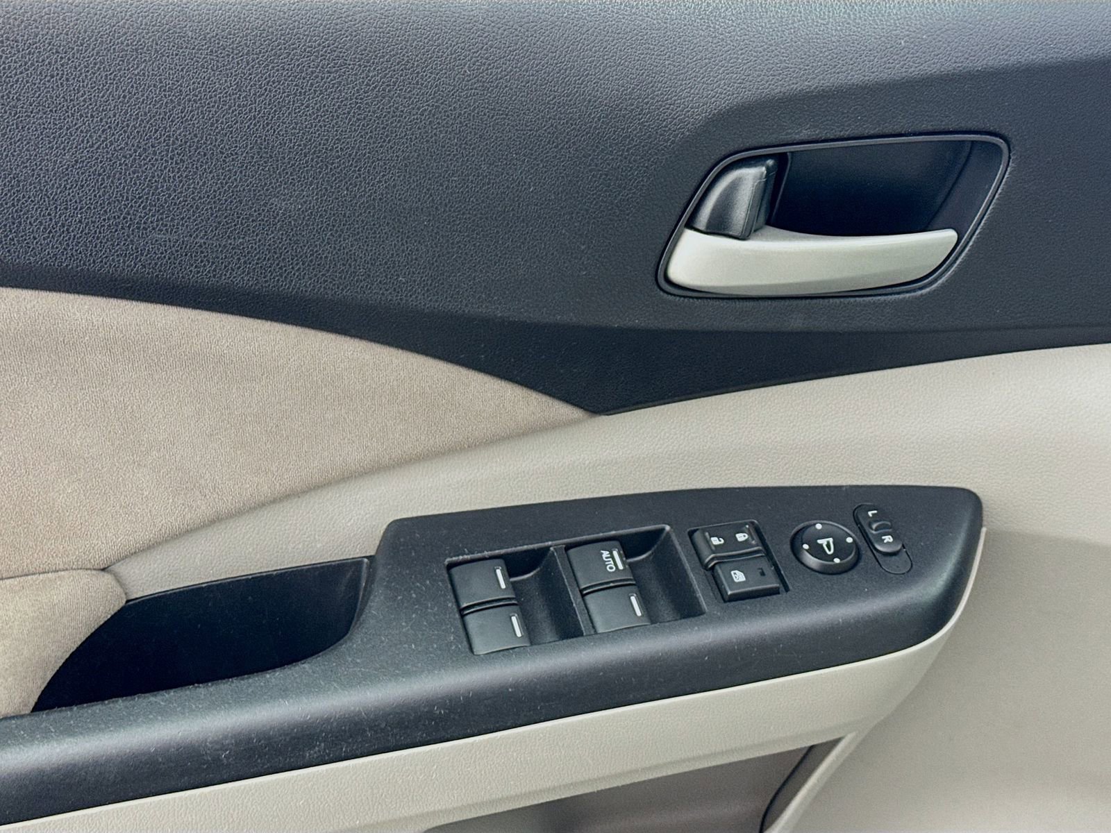 Used 2014 Honda CR-V EX image 15