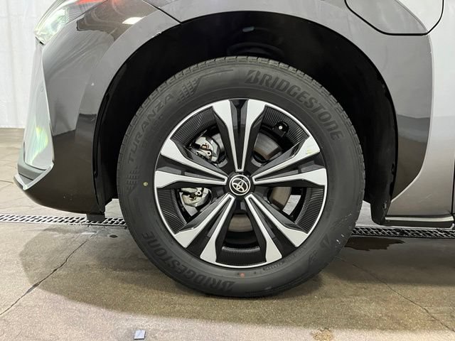 Certified 2023 Toyota bZ4X AWD w/ Weather Package image 21
