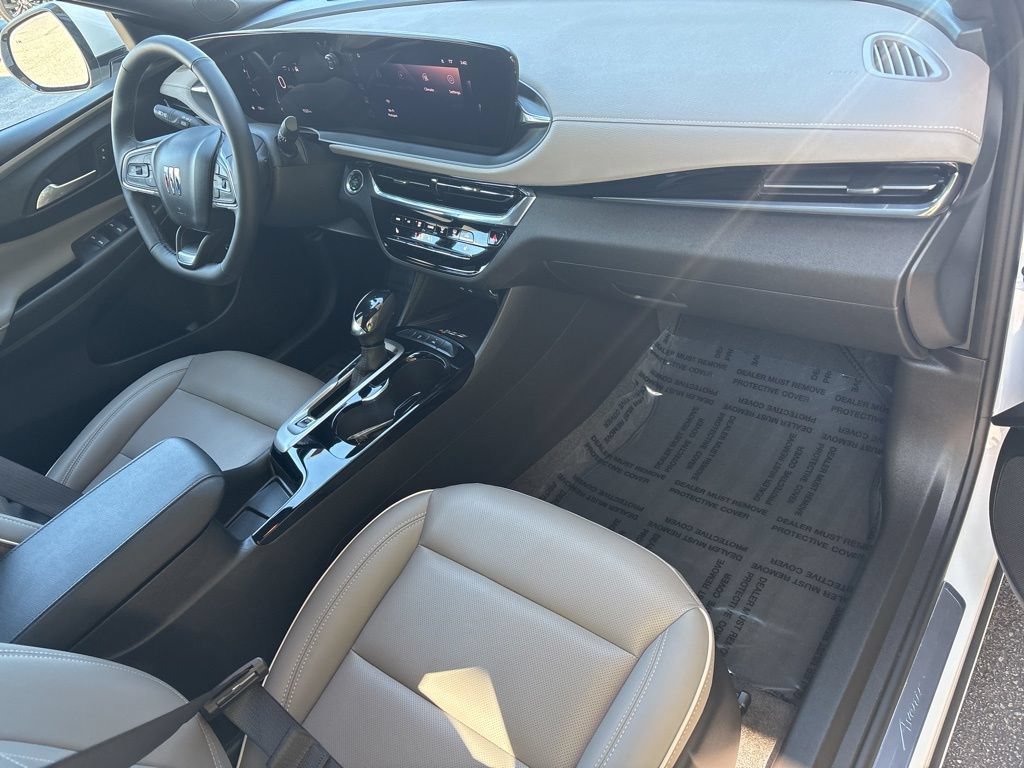 Used 2025 Buick Envista Avenir FWD image 29