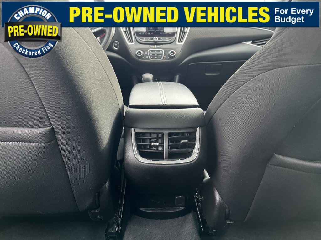 Used 2022 Chevrolet Malibu LT image 26