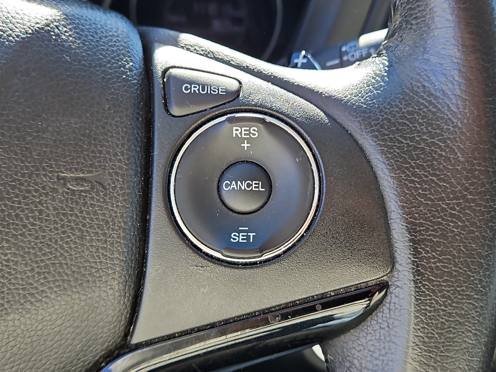 Used 2016 Honda HR-V EX-L image 23