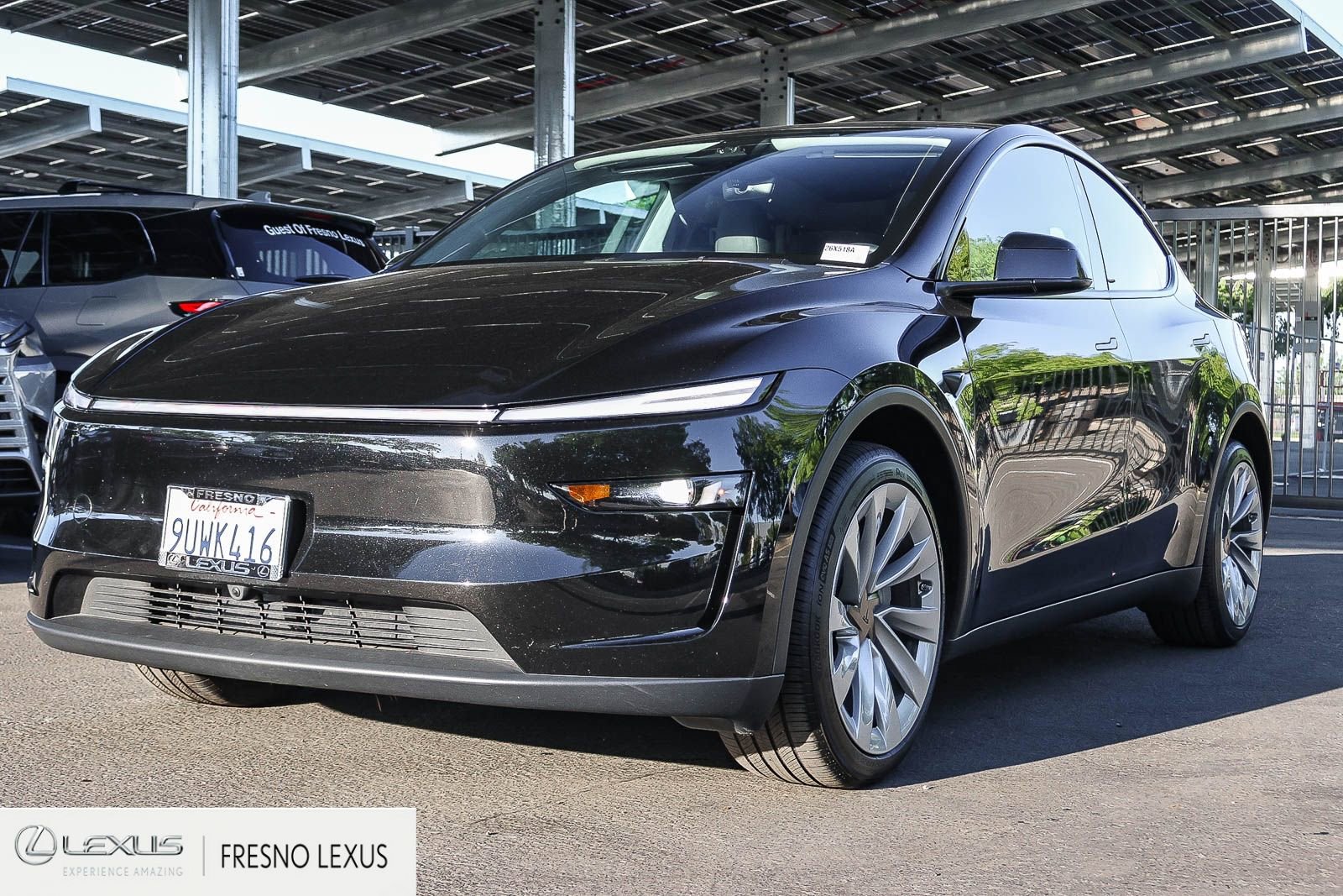 Used 2026 Tesla Model Y 2WD image 3