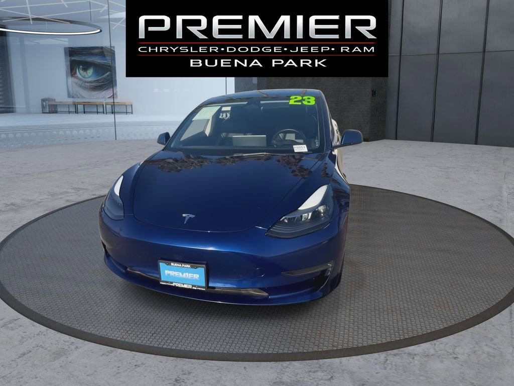 Used 2023 Tesla Model 3 Standard Range RWD image 3