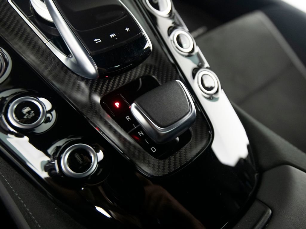 Used 2018 Mercedes-Benz AMG GT R image 26