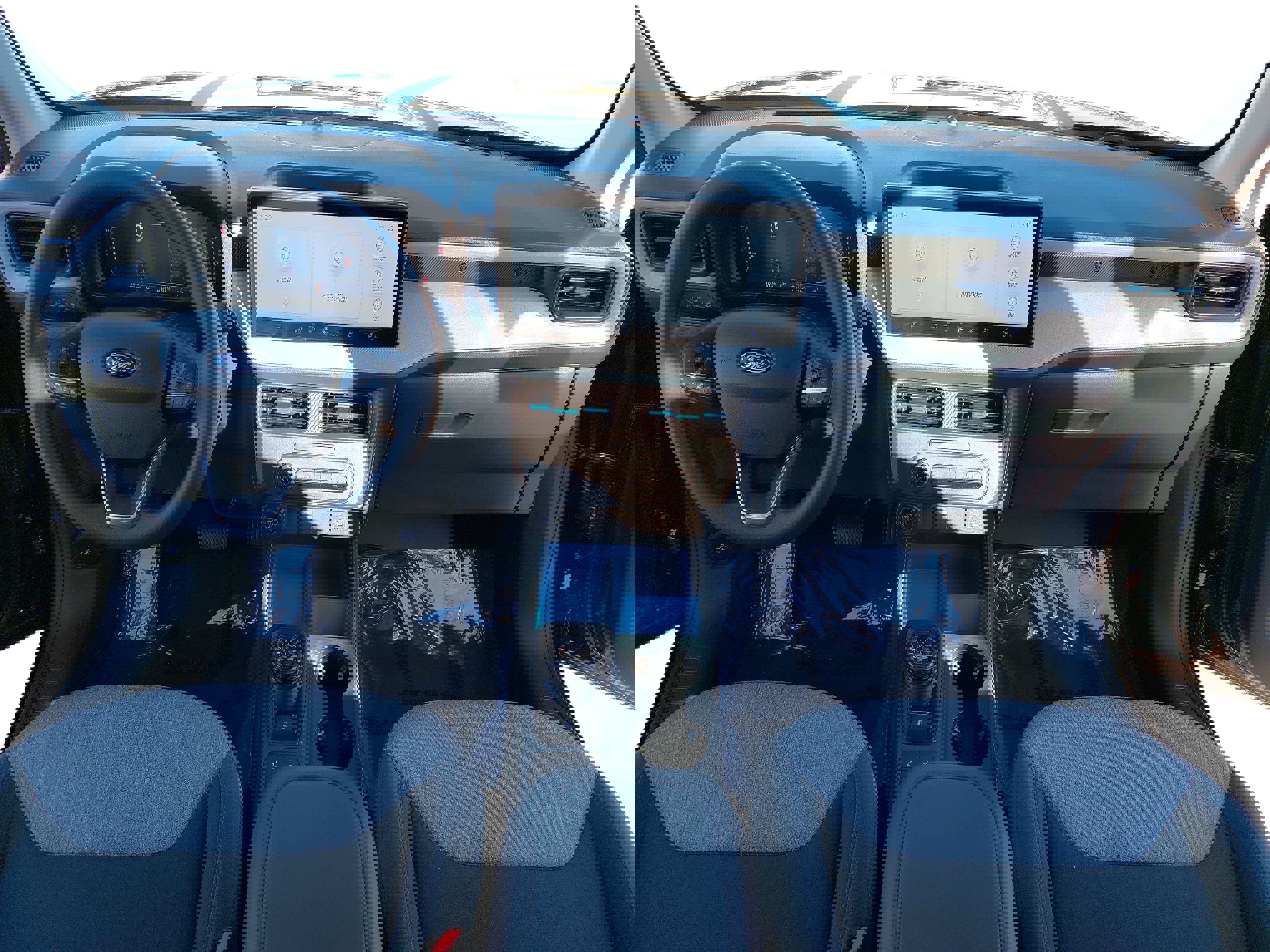 Used 2025 Ford Maverick XLT w/ Equipment Group 302A image 9