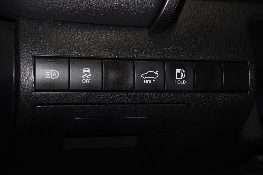 Certified 2023 Toyota Camry SE w/ Convenience Package image 14