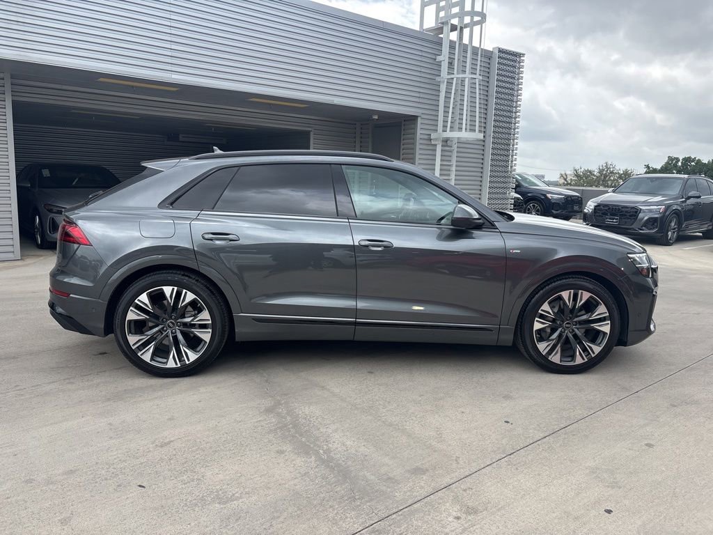 Used 2026 Audi Q8 Premium Plus w/ Premium Plus Package AWD/4WD image 4