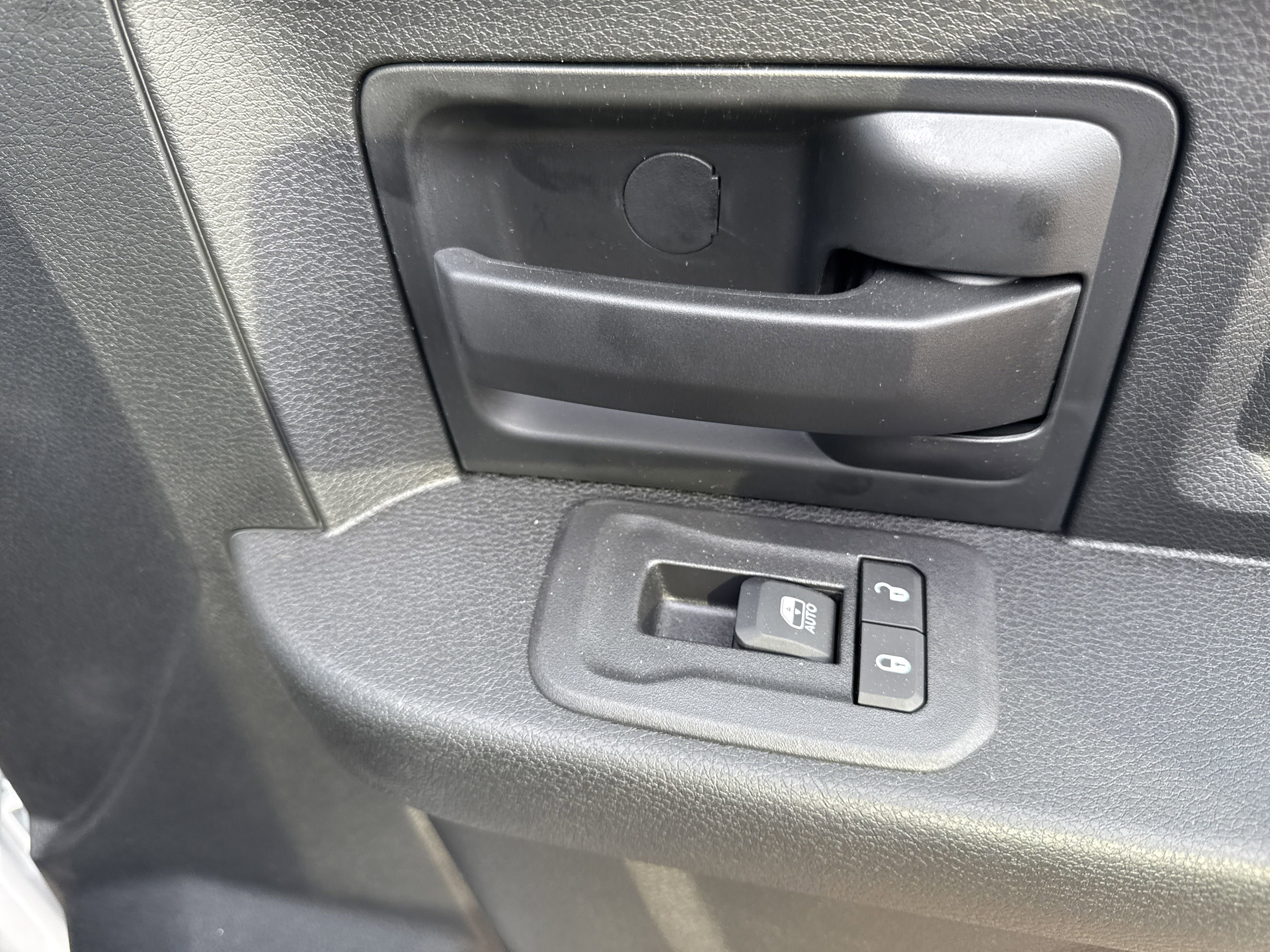 New 2025 RAM 2500 Tradesman image 27