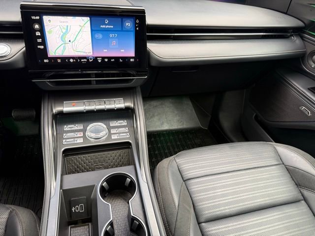 Used 2025 Lincoln Nautilus Reserve w/ Jet Appearance Package image 26