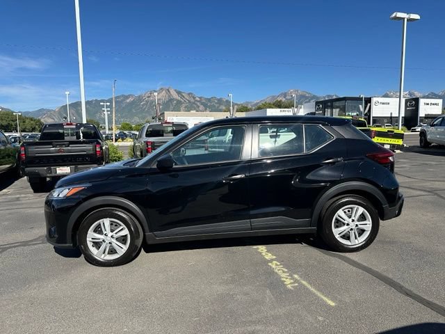 New 2025 Nissan Kicks Play S FWD image 7