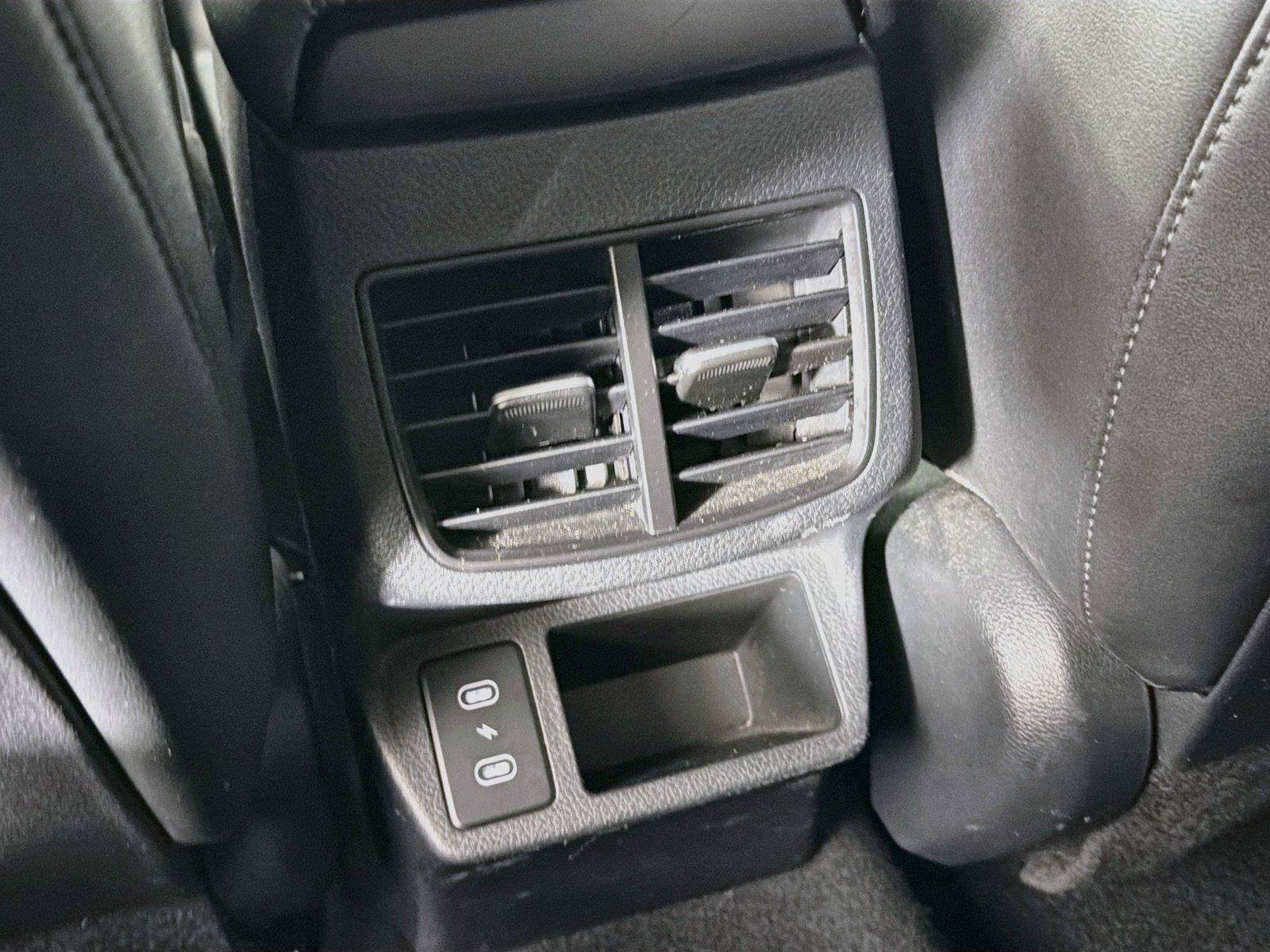Used 2025 Kia Seltos EX AWD/4WD image 29