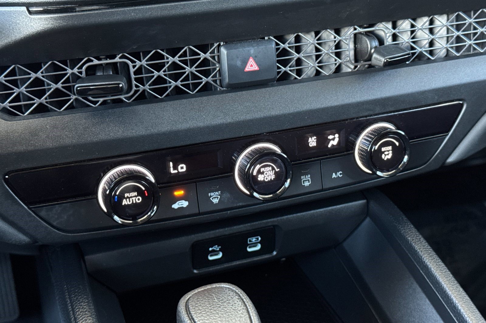 Certified 2025 Honda Accord LX image 19