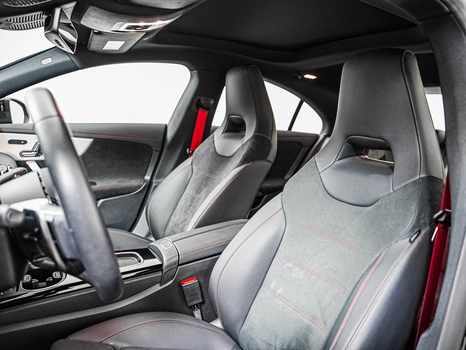 Certified 2025 Mercedes-Benz CLA 45 AMG 4MATIC image 8