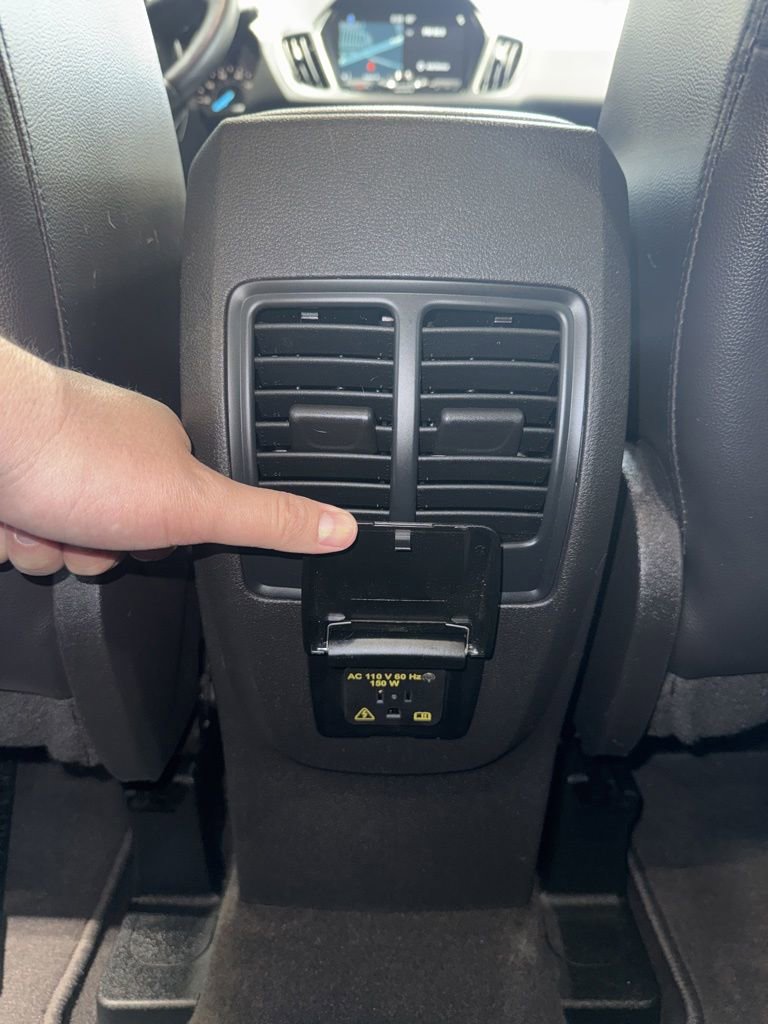 Used 2019 Ford Escape Titanium AWD/4WD image 28