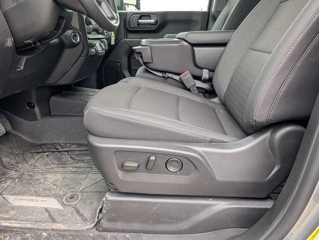 New 2026 Chevrolet Silverado 2500 Custom w/ Custom Value Package AWD/4WD image 9