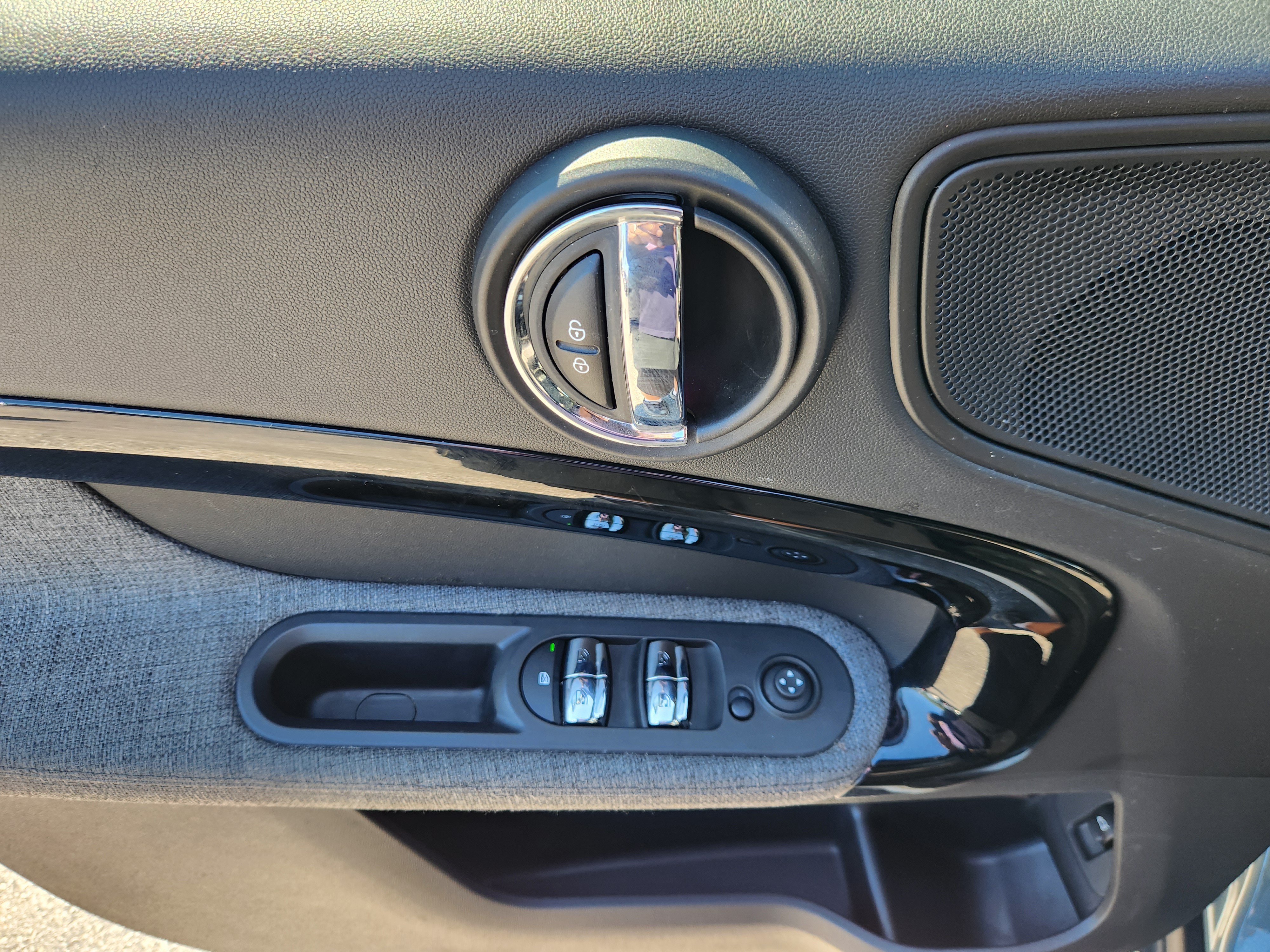 Used 2023 MINI Cooper Countryman S FWD image 18