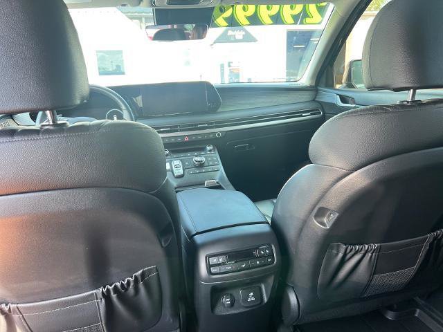 Used 2023 Hyundai Palisade Limited w/ Cargo Package AWD/4WD image 10
