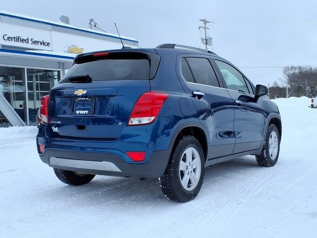 Used 2020 Chevrolet Trax LT w/ LT Convenience Package image 19