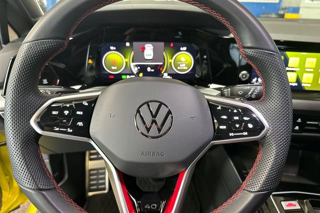 Used 2023 Volkswagen GTI 40th Anniversary Edition FWD image 27