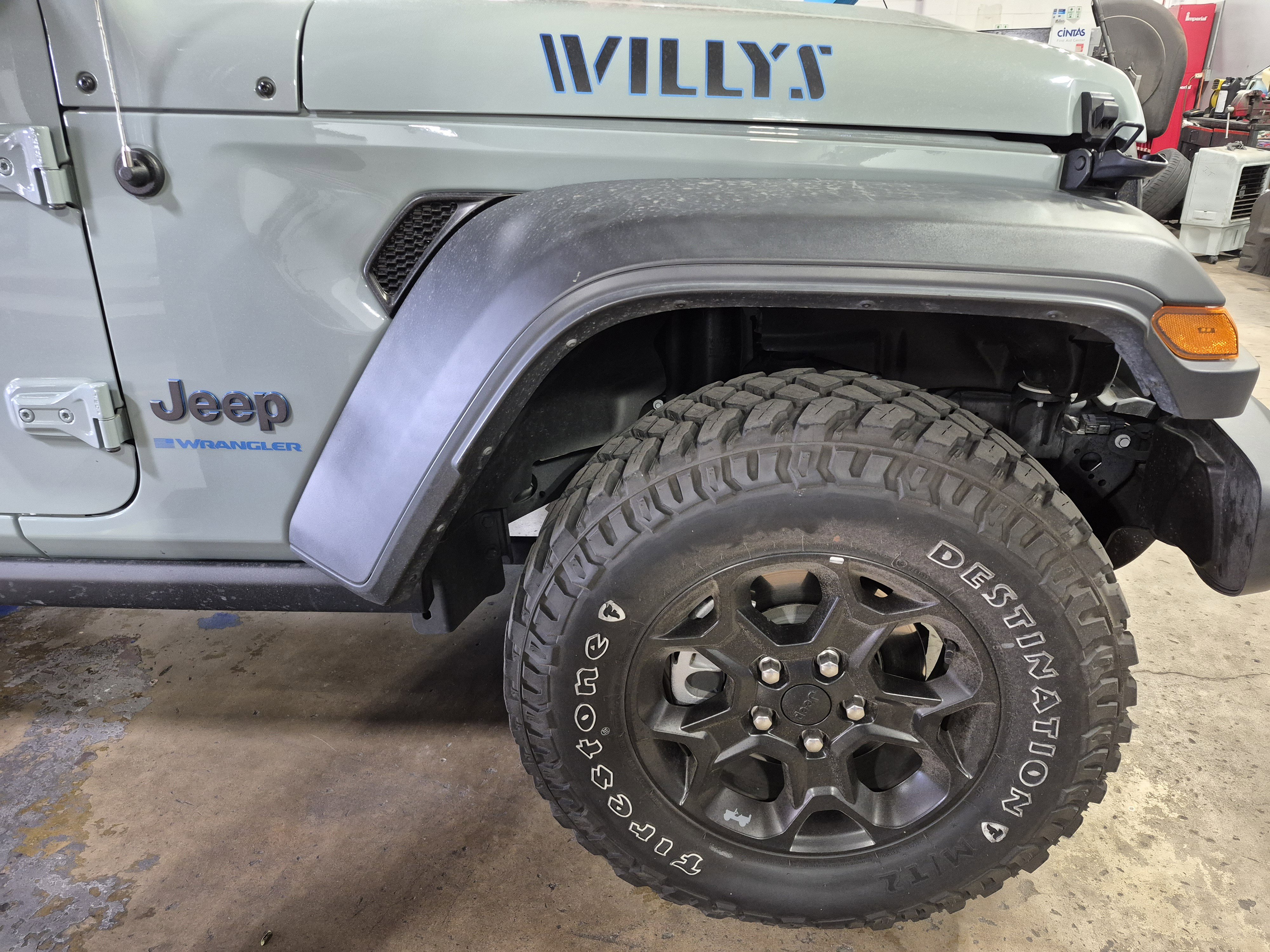 Used 2023 Jeep Wrangler Unlimited w/ 8.4" Radio Group image 5