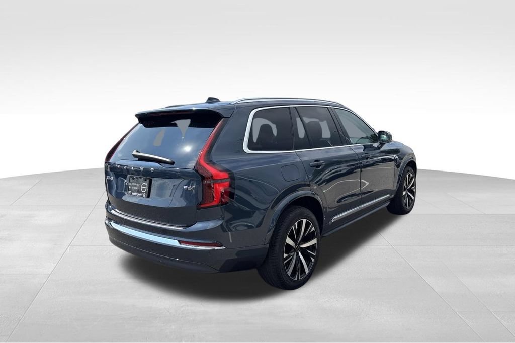 Certified 2026 Volvo XC90 B6 Core w/ Protection Package Premier AWD/4WD image 39
