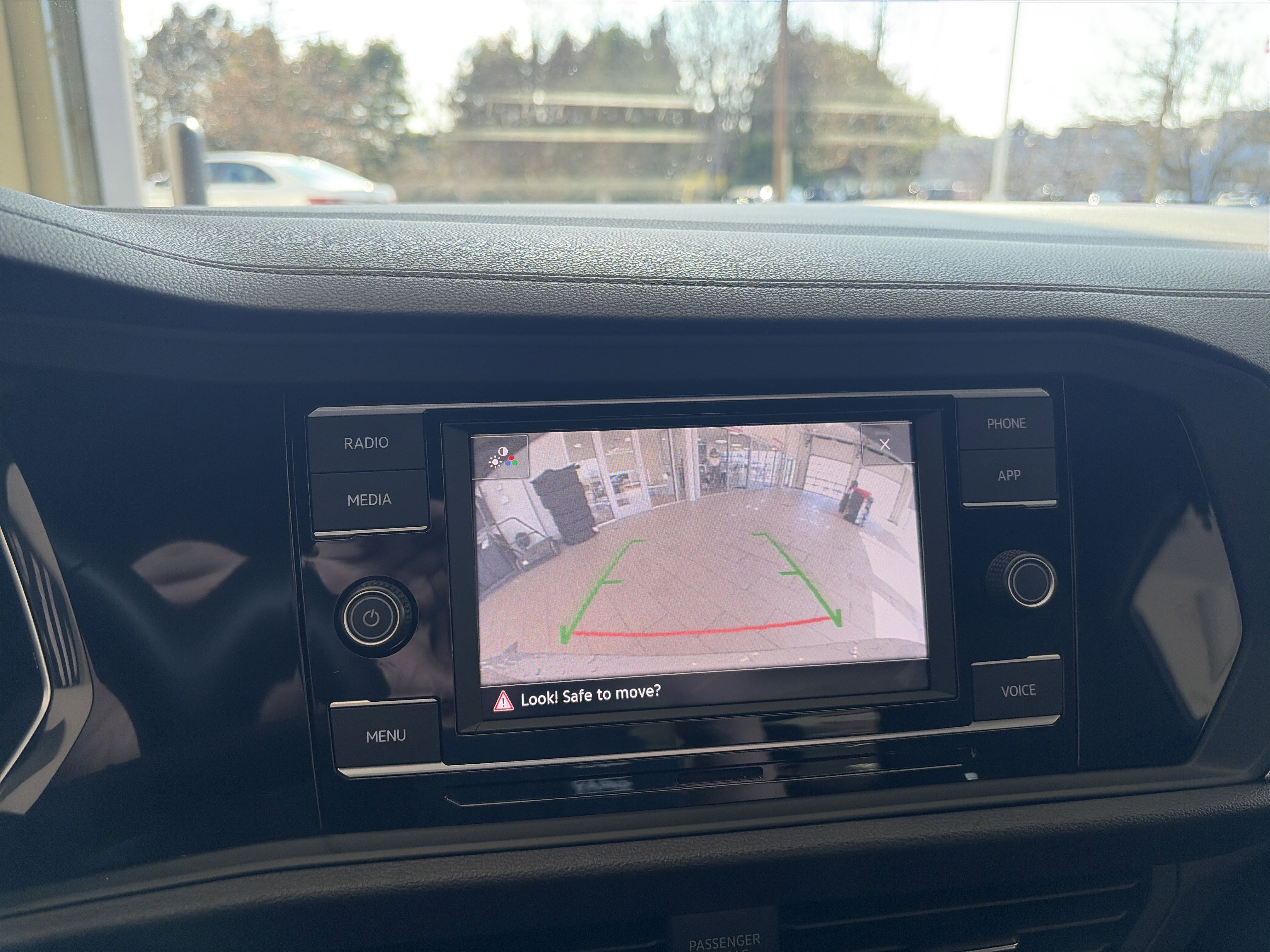 Certified 2023 Volkswagen Jetta Sport image 38