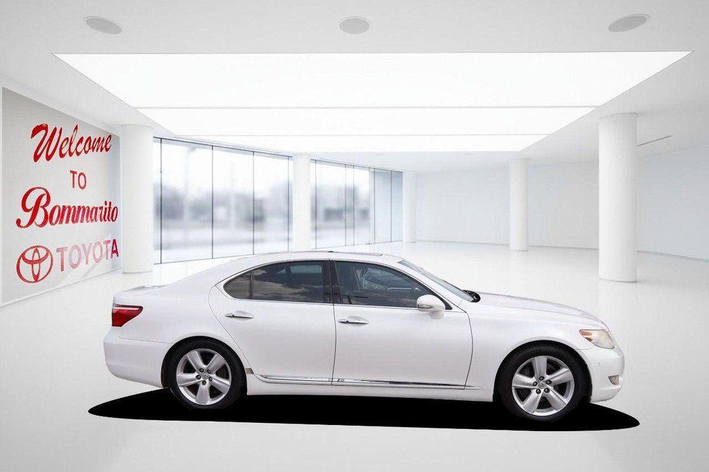 Used 2012 Lexus LS 460 w/ Comfort Pkg RWD image 5