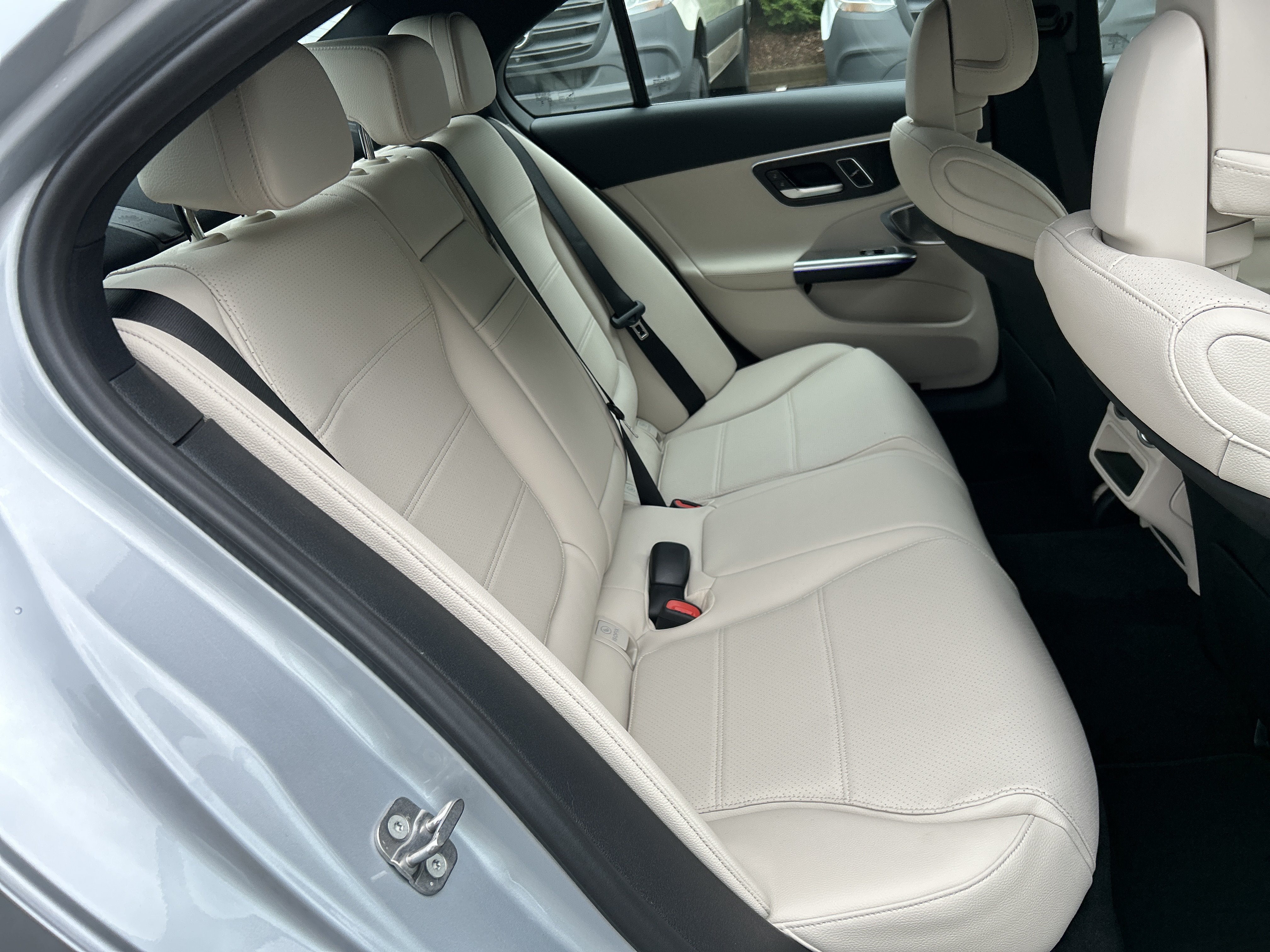 New 2026 Mercedes-Benz C 300 Sedan image 40