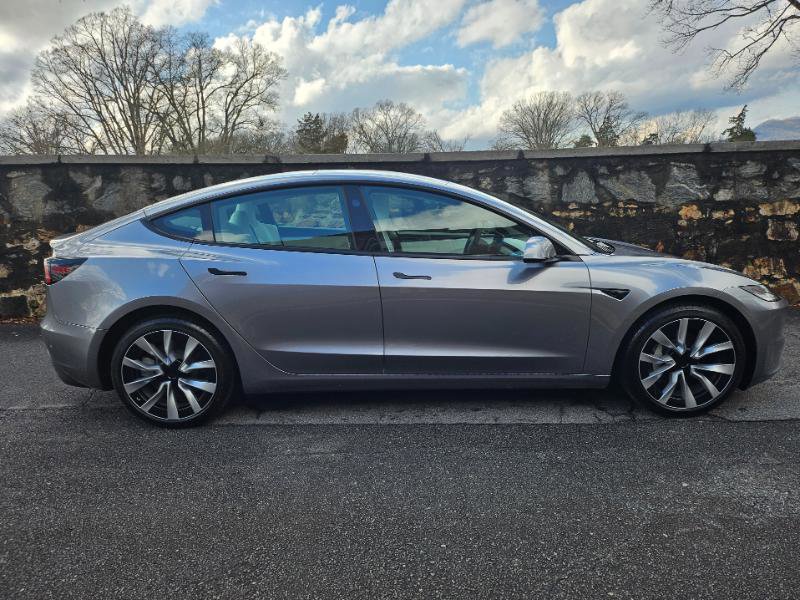 Used 2025 Tesla Model 3 Long Range image 10