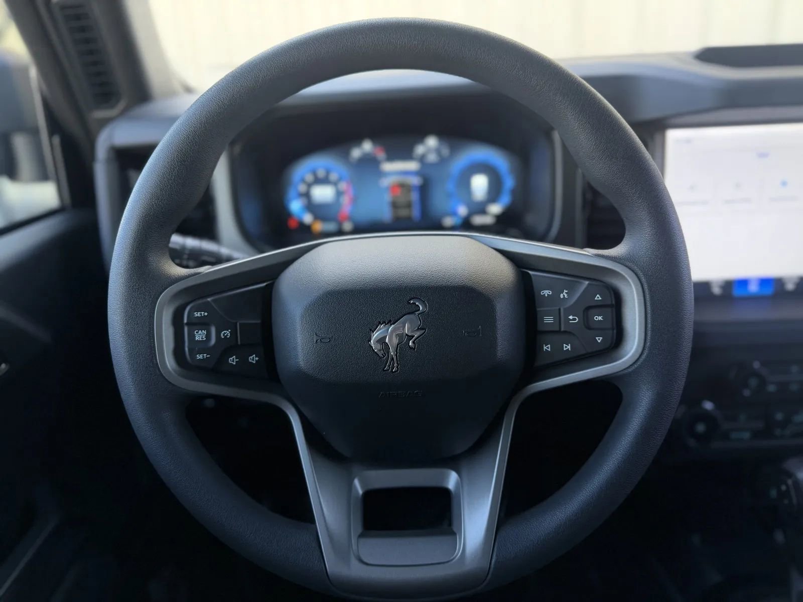 Used 2025 Ford Bronco 4-Door image 19