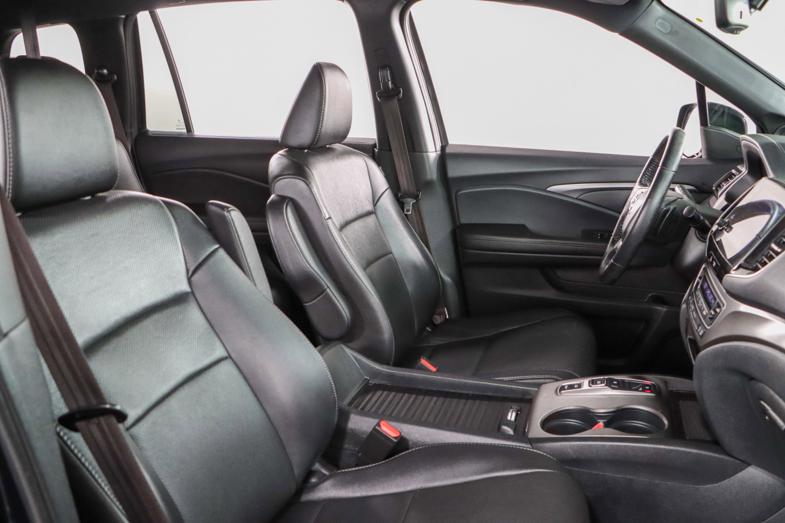 Used 2023 Honda Passport EX-L image 27