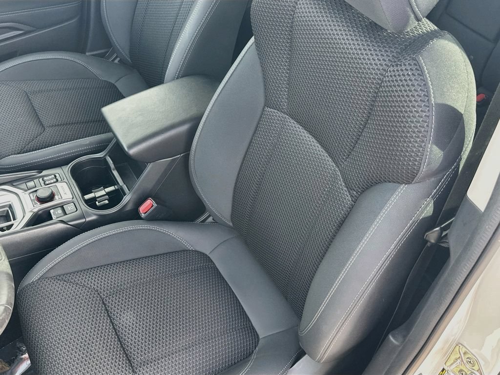 Used 2023 Subaru Forester Premium AWD/4WD image 19