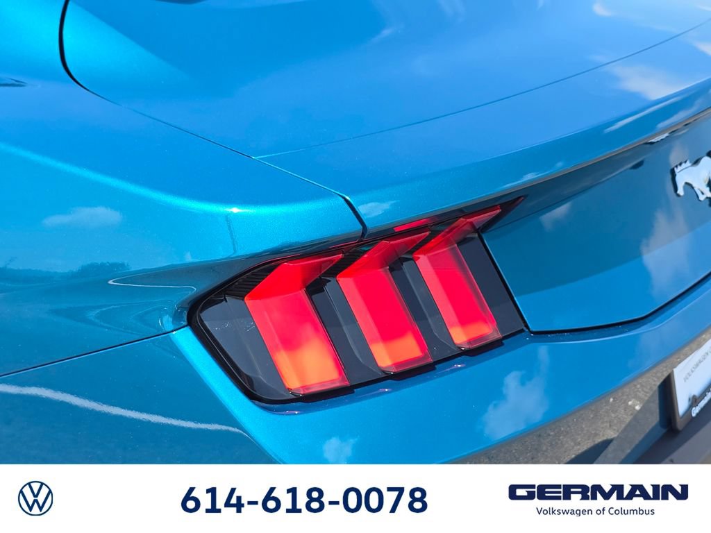 Used 2026 Ford Mustang Coupe RWD image 18