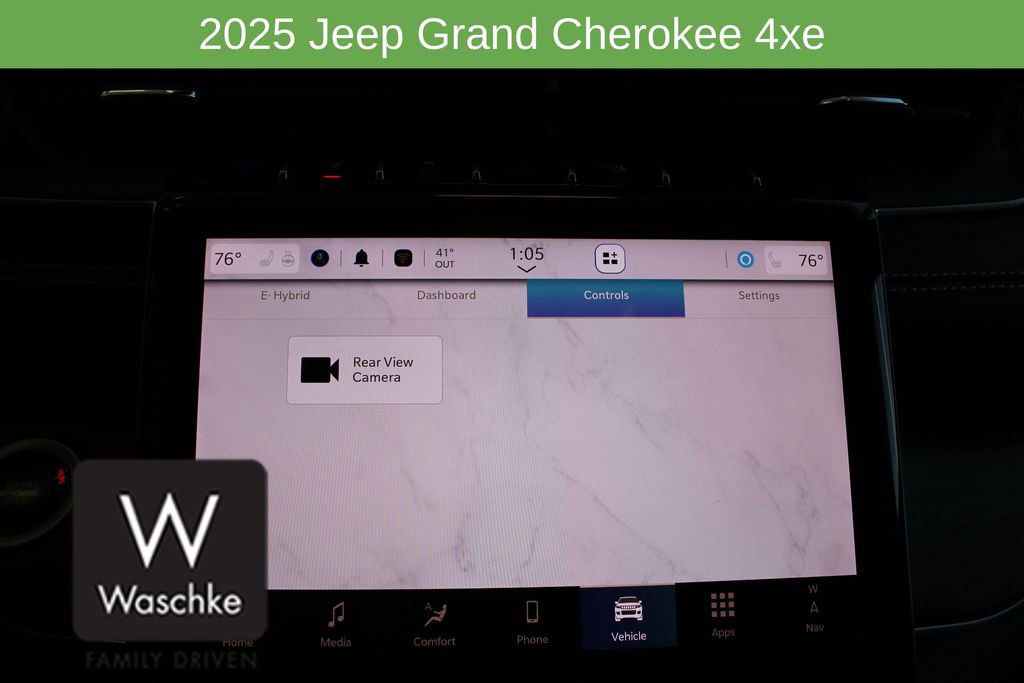 New 2025 Jeep Grand Cherokee Limited 4xe w/ Trailer Tow Package image 45