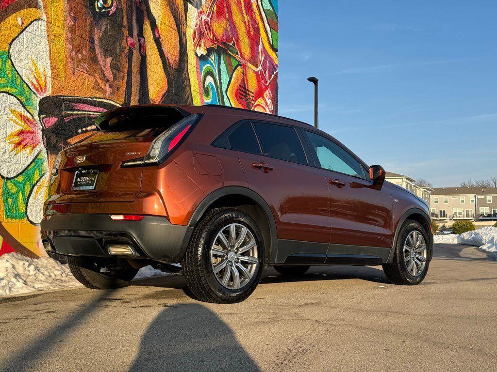 Used 2020 Cadillac XT4 Sport w/ Driver Awareness Package FWD image 17